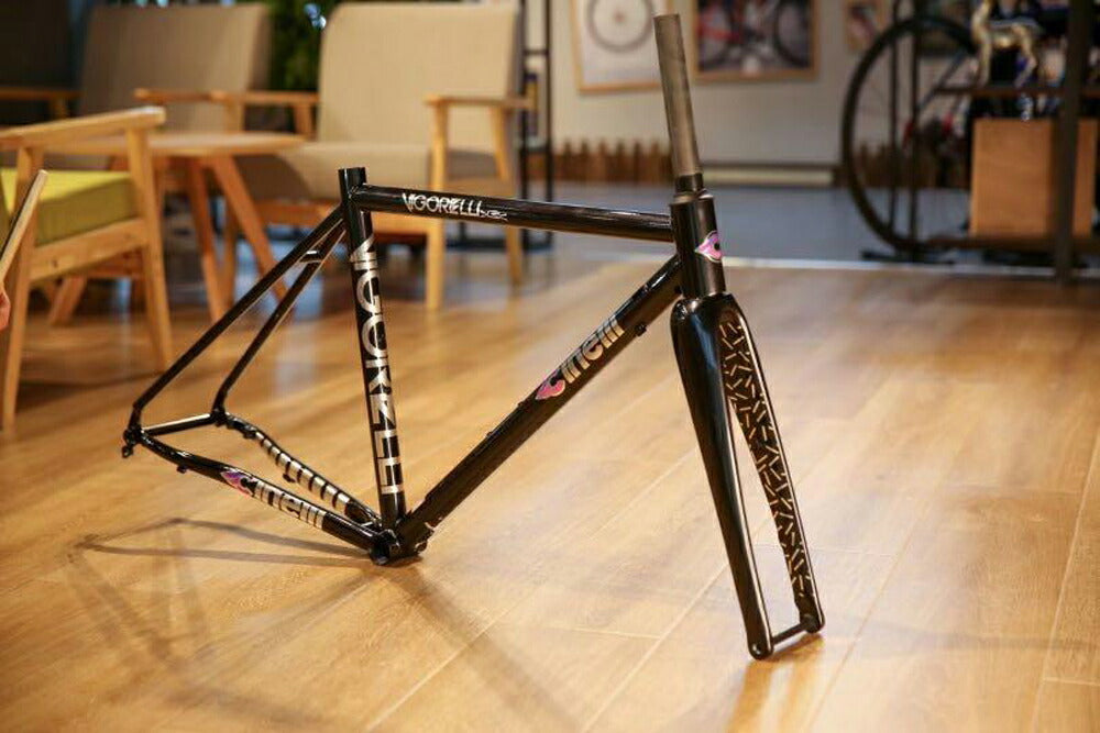 Cinelli チネリ ヴィゴレッリ ロード スペシャルエディション フレーム スチール ロードバイク ディスクブレーキ イタリア 自転車 自転車部品 保証付き 送料無料 Cinelli Vigorelli Road